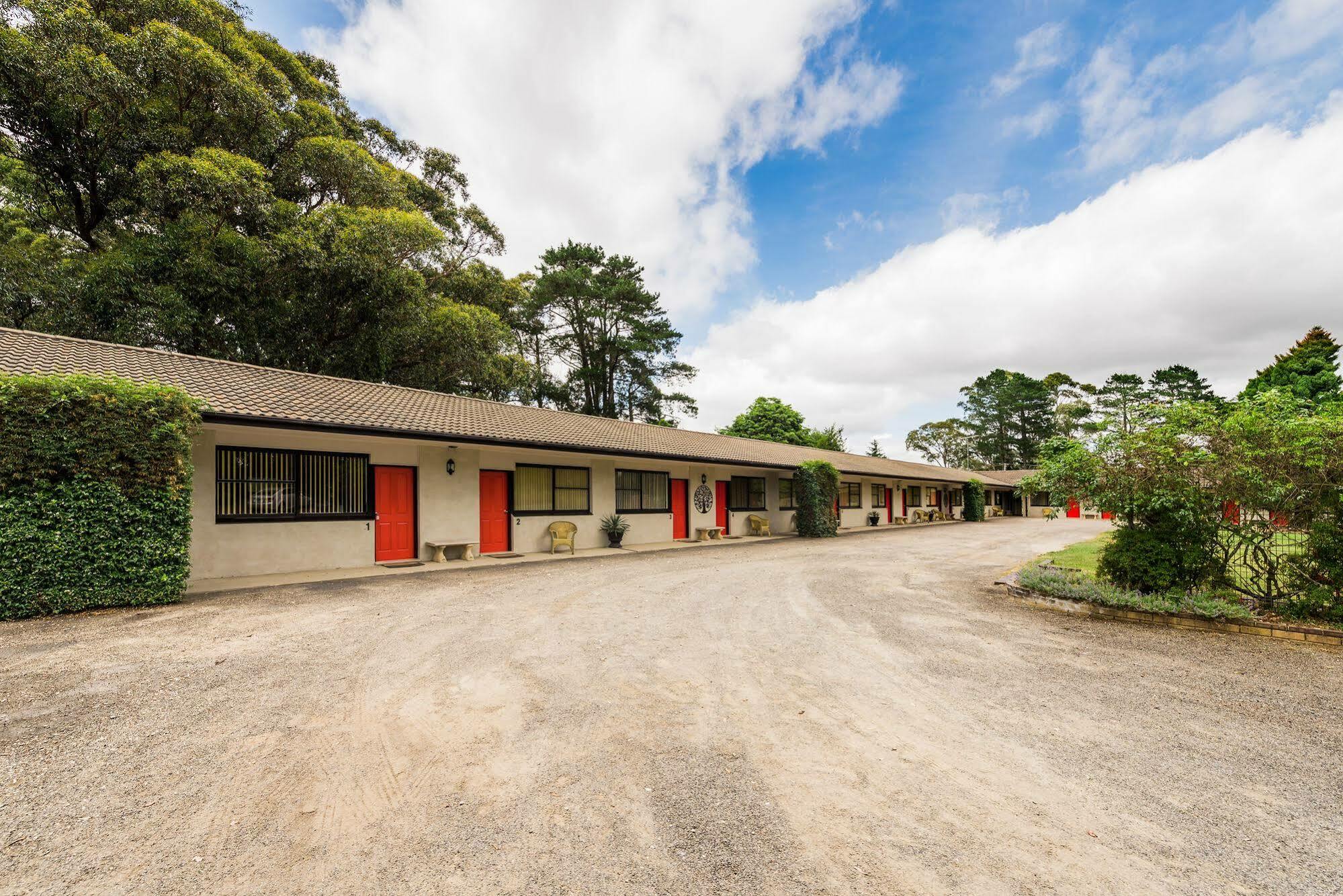 Bundanoon Country Inn Motel Εξωτερικό φωτογραφία