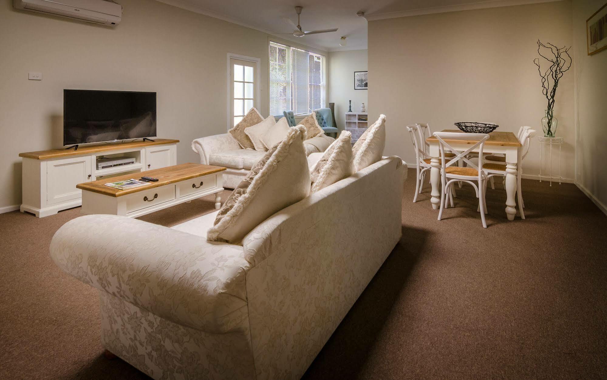 Bundanoon Country Inn Motel Εξωτερικό φωτογραφία